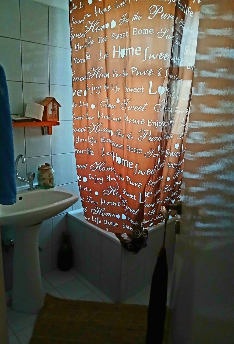 20240927 192432 768x1125